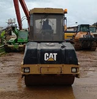 Cilindro Asfalto (10T) CATERPILLAR CB534 C · Viana — imagen 3
