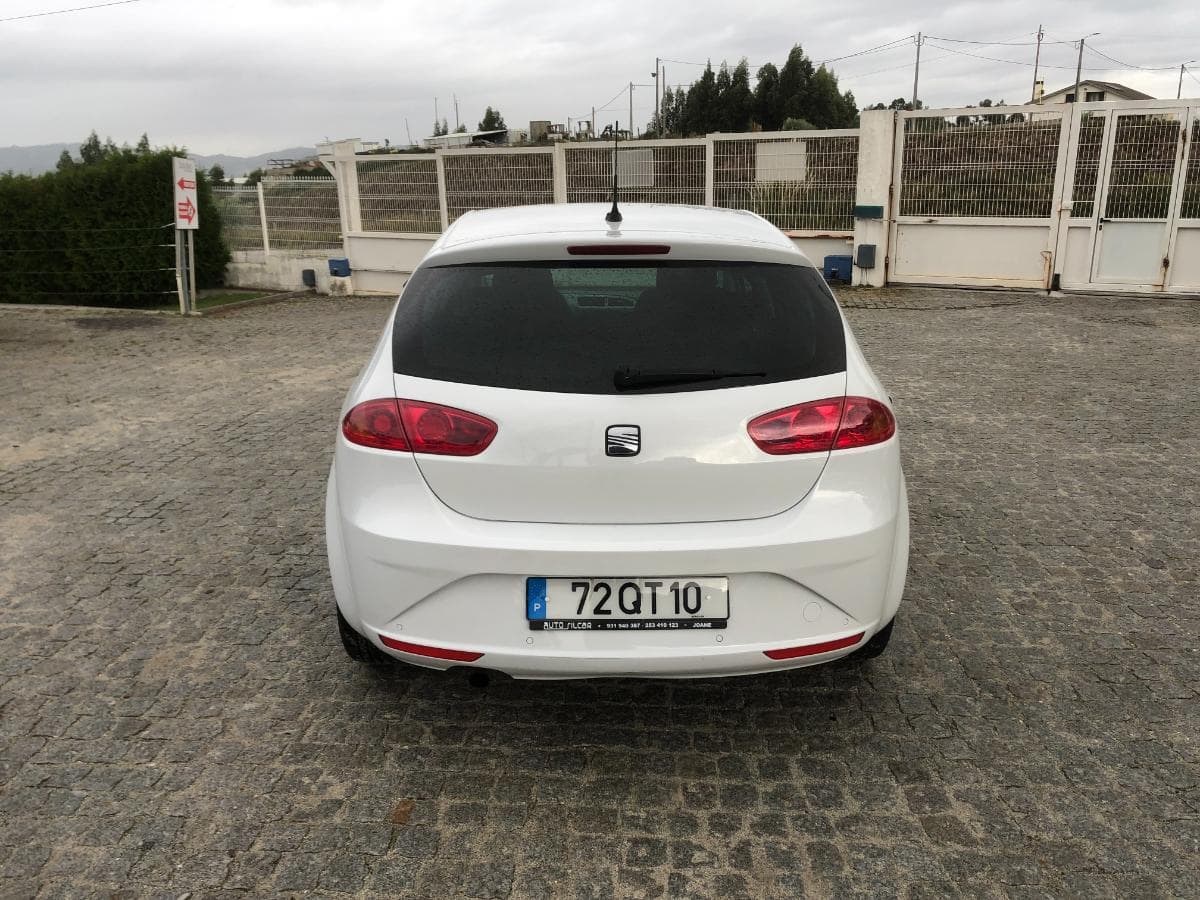 Seat Leon 1.6TDI · Ano 2011 — imagen 5