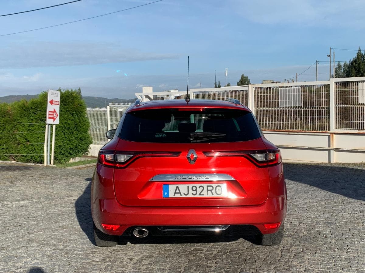 Renault Mégane 1.5DCI · Ano 2017 — imagen 5