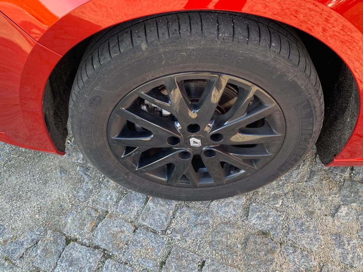 Renault Mégane 1.5DCI · Ano 2017 — imagen 11