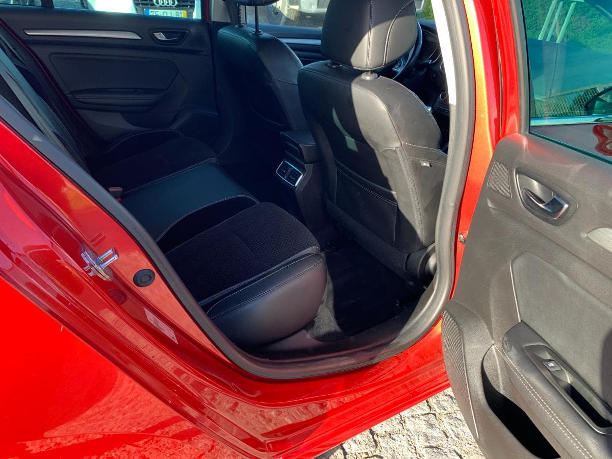 Renault Mégane 1.5DCI · Ano 2017 — imagen 21