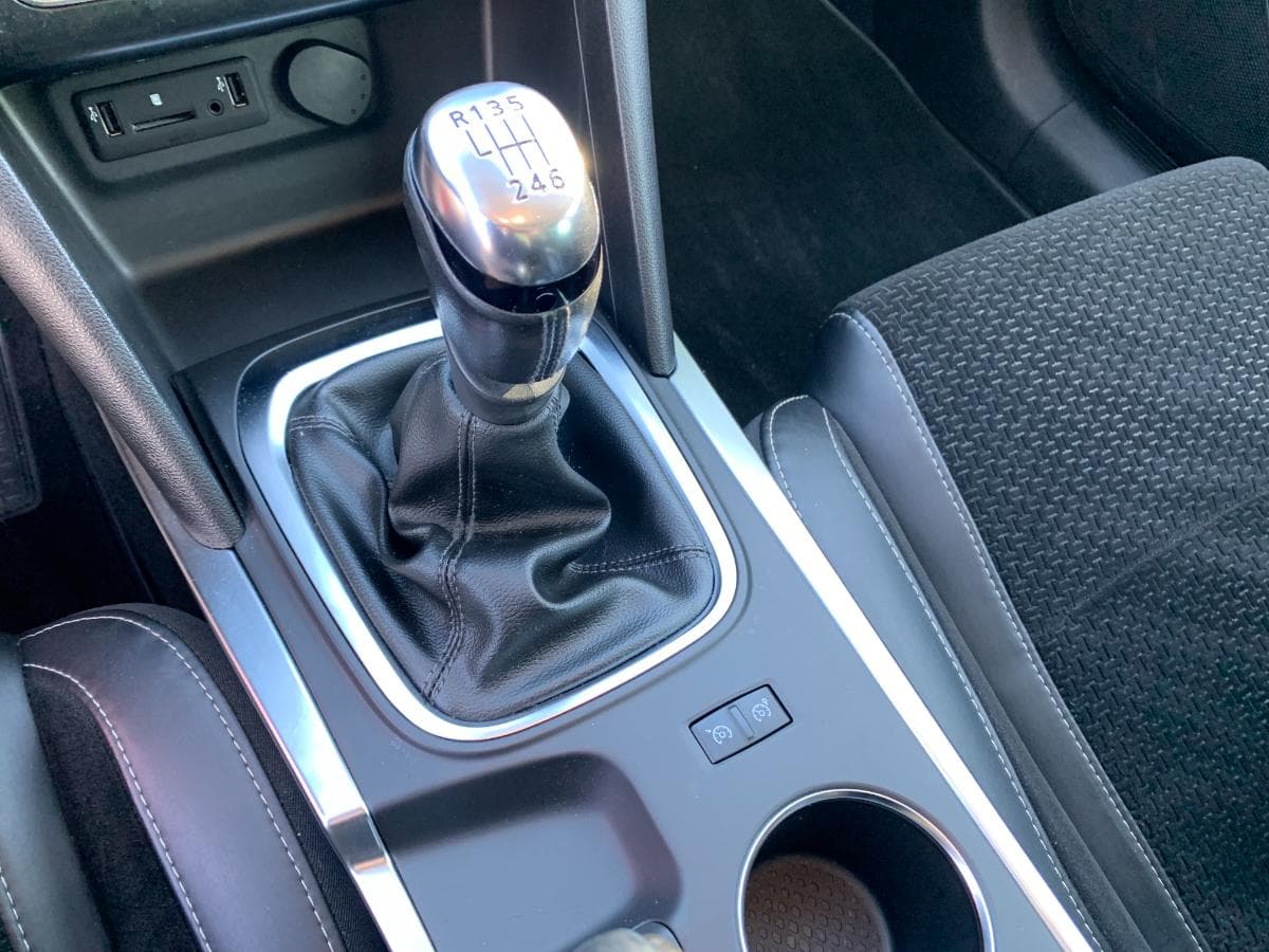 Renault Mégane 1.5DCI · Ano 2017 — imagen 34