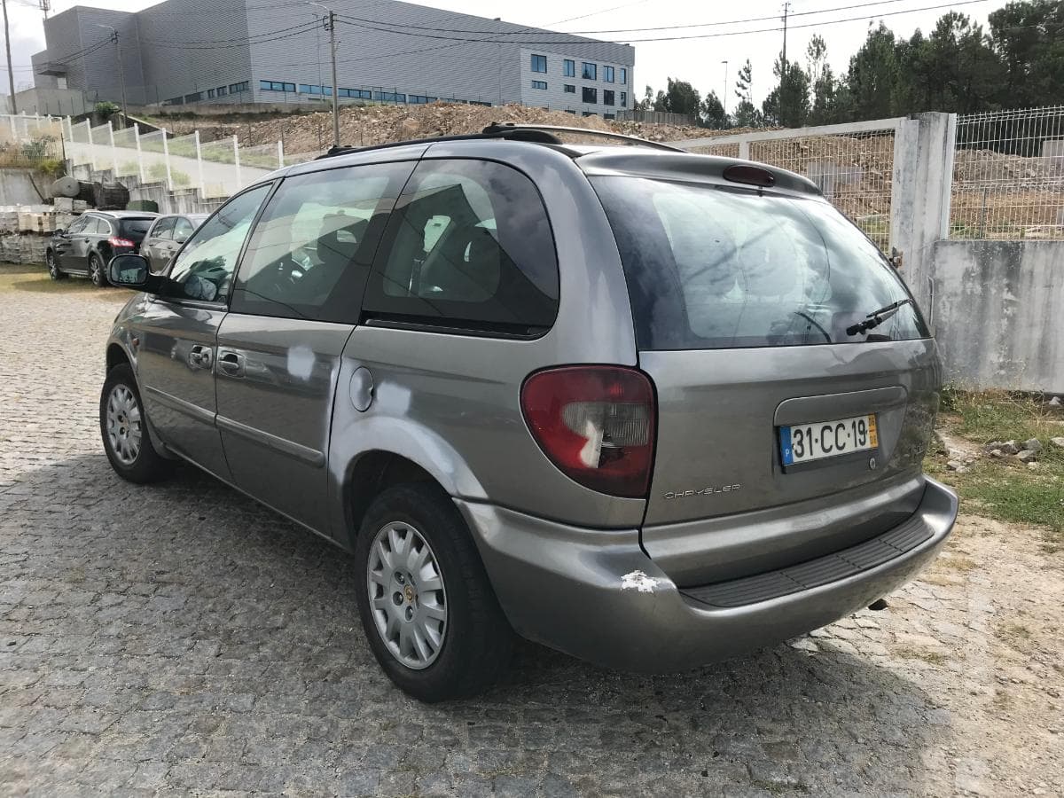 Chrysler Voyager 2.5 CRD · Ano 2006 — imagen 6