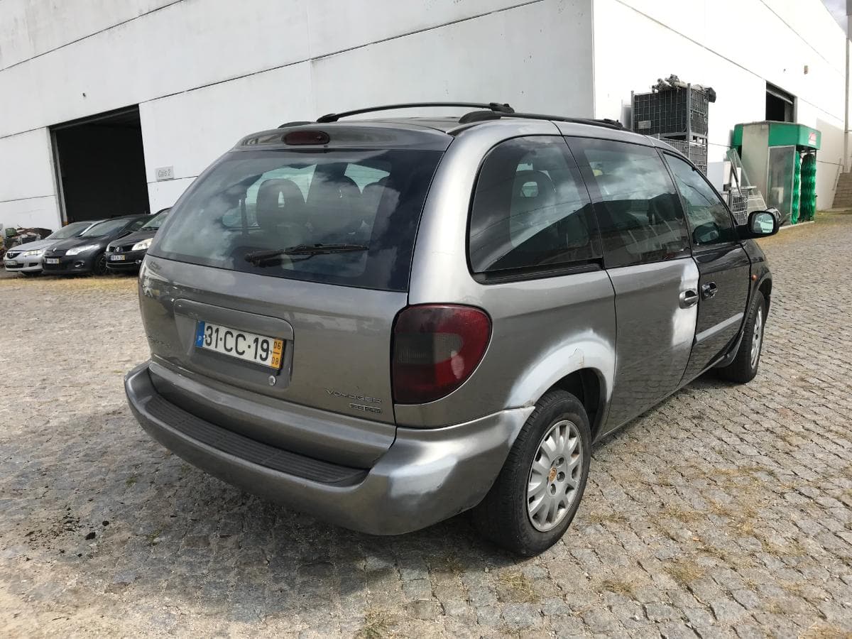 Chrysler Voyager 2.5 CRD · Ano 2006 — imagen 7