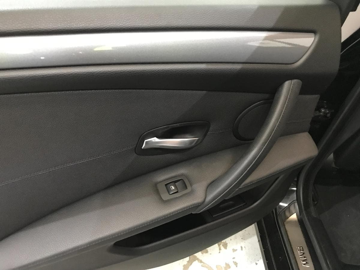 BMW 525 3.0i · Ano 2009 — imagen 21
