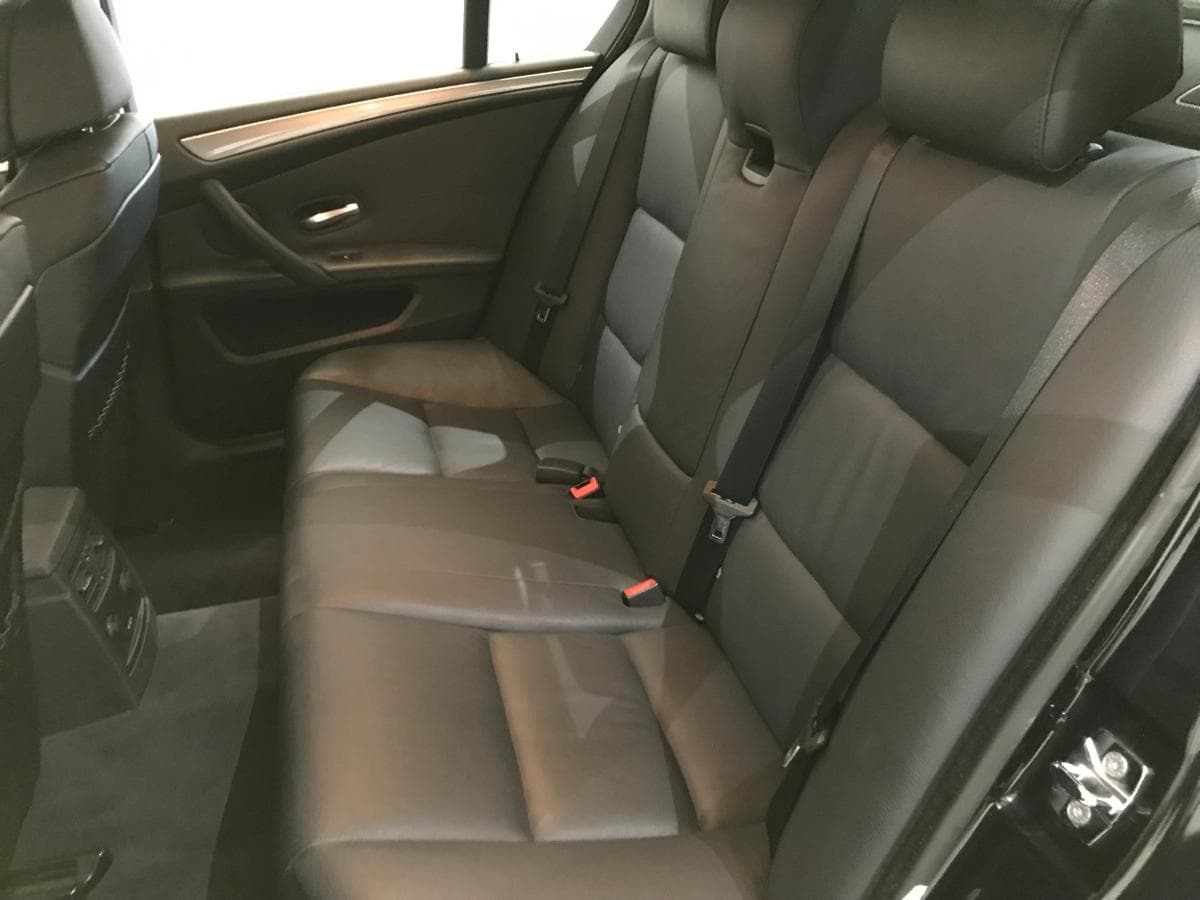 BMW 525 3.0i · Ano 2009 — imagen 24