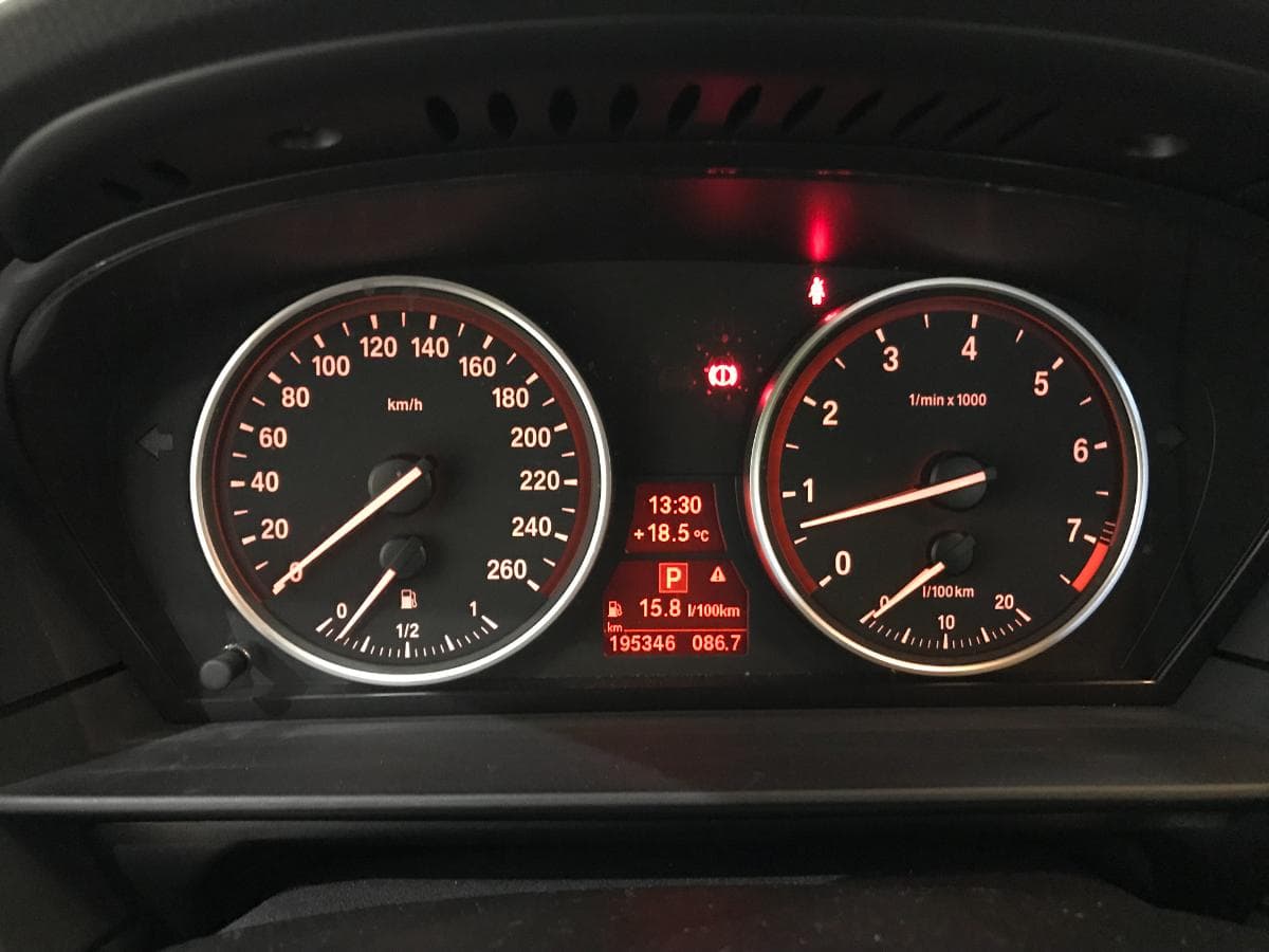 BMW 525 3.0i · Ano 2009 — imagen 33