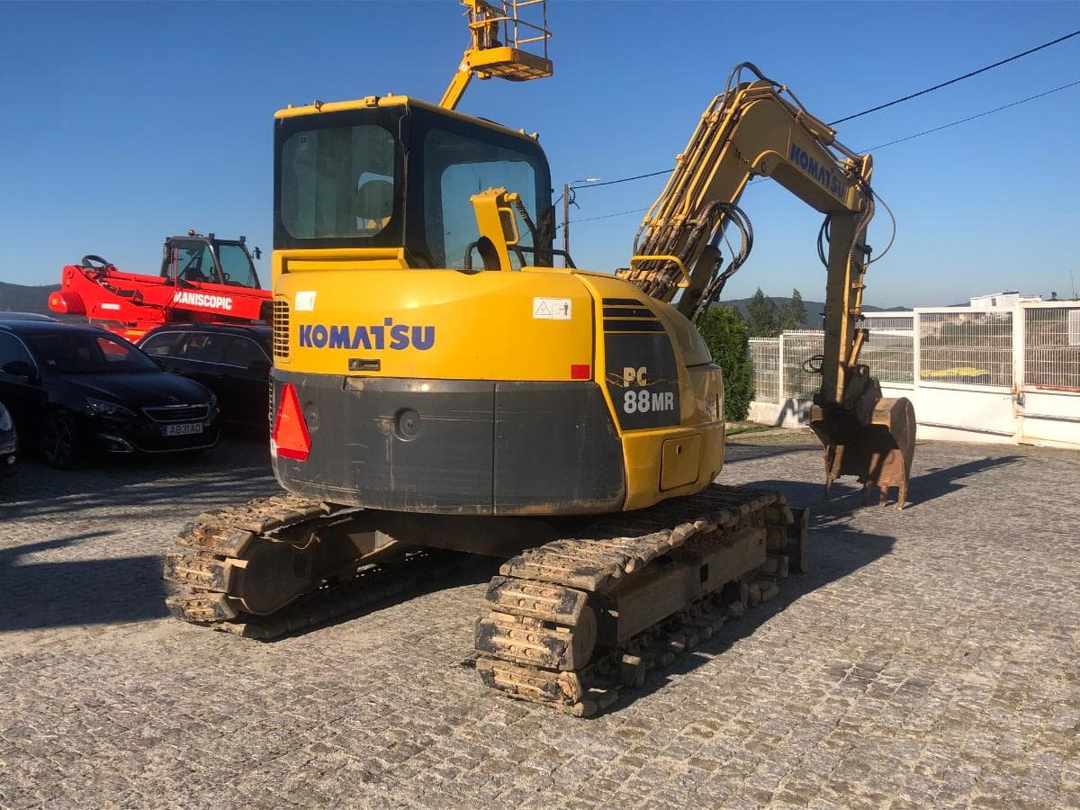 Mini Giratória Komatsu PC88MR-8 · — imagem 11
