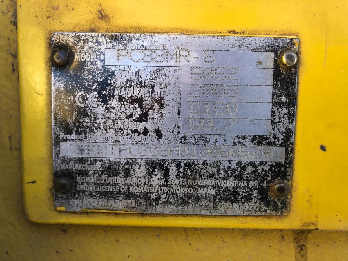 Mini Giratória Komatsu PC88MR-8 · — imagem 31