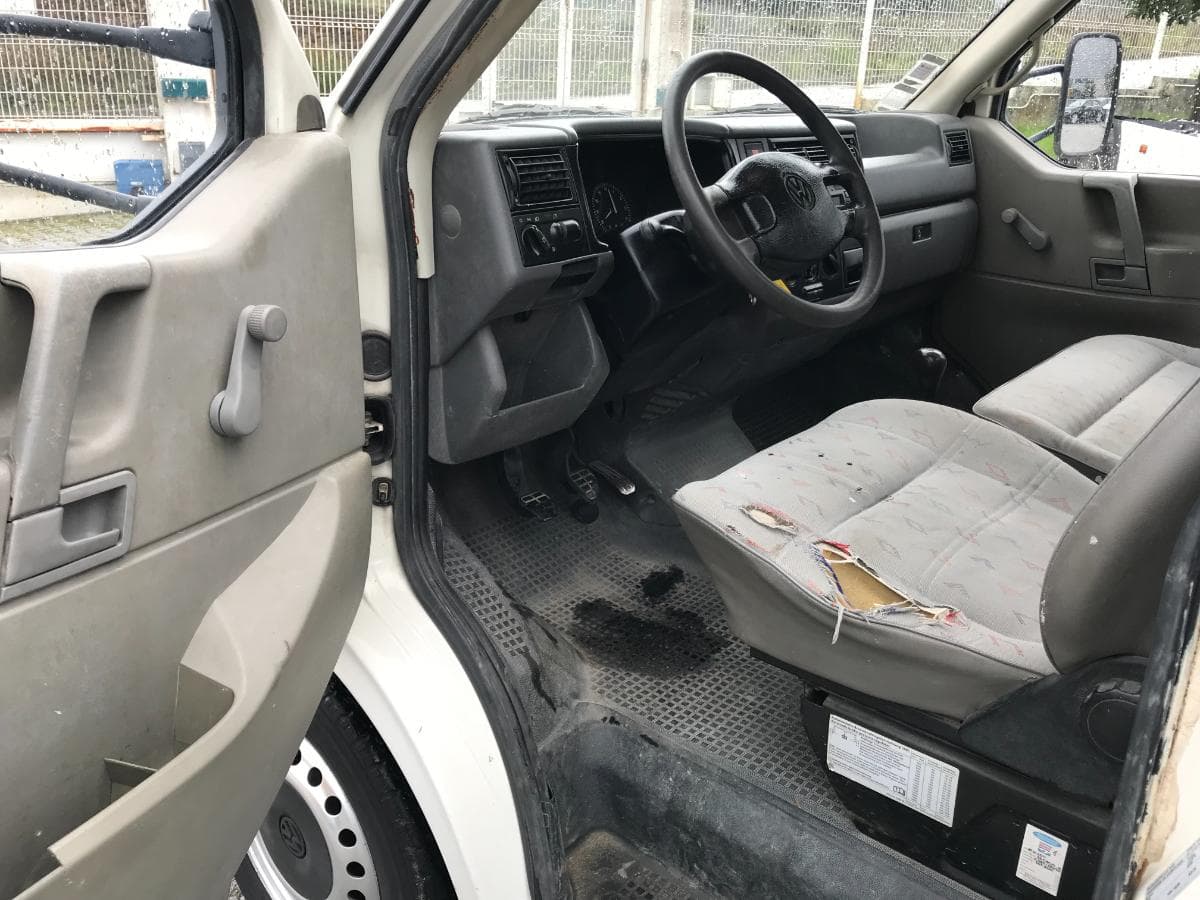 Volkswagen Transporter 2.4D · Ano 1998 — imagem 18