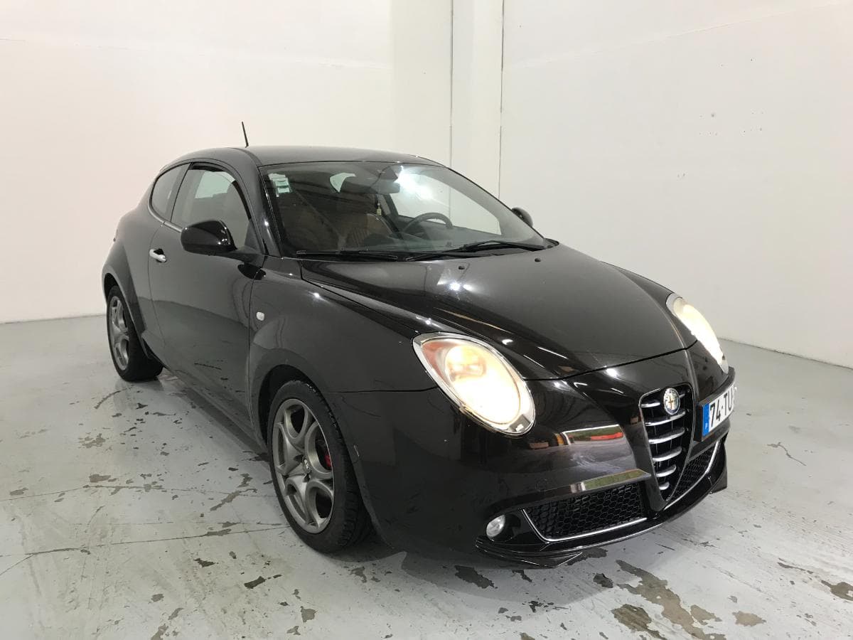 Alfa Romeo Mito 1.3 Multijet · Ano 2012 — imagen 1