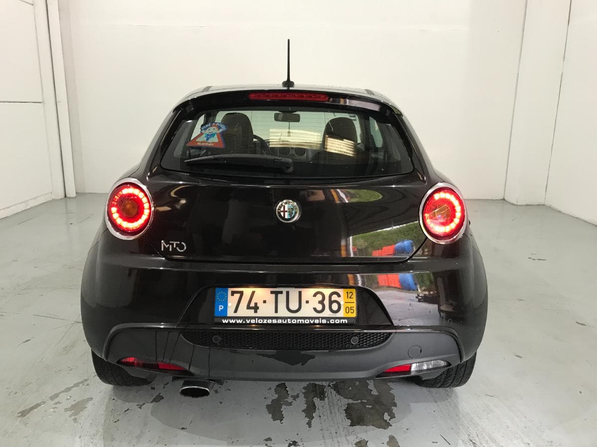 Alfa Romeo Mito 1.3 Multijet · Ano 2012 — imagen 8