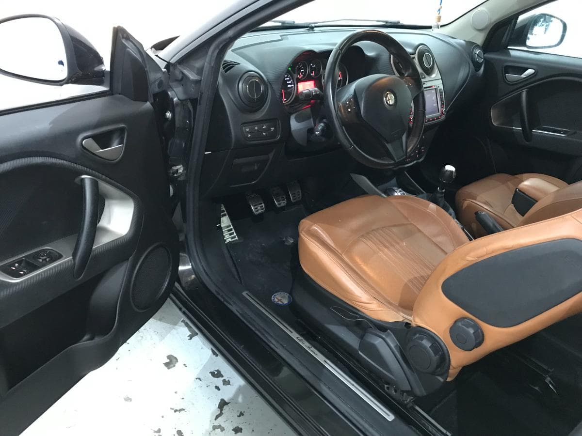 Alfa Romeo Mito 1.3 Multijet · Ano 2012 — imagen 19