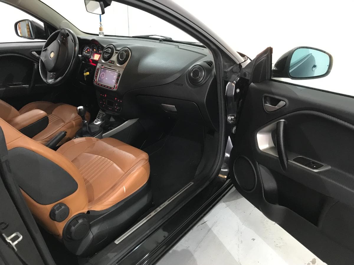 Alfa Romeo Mito 1.3 Multijet · Ano 2012 — imagen 23