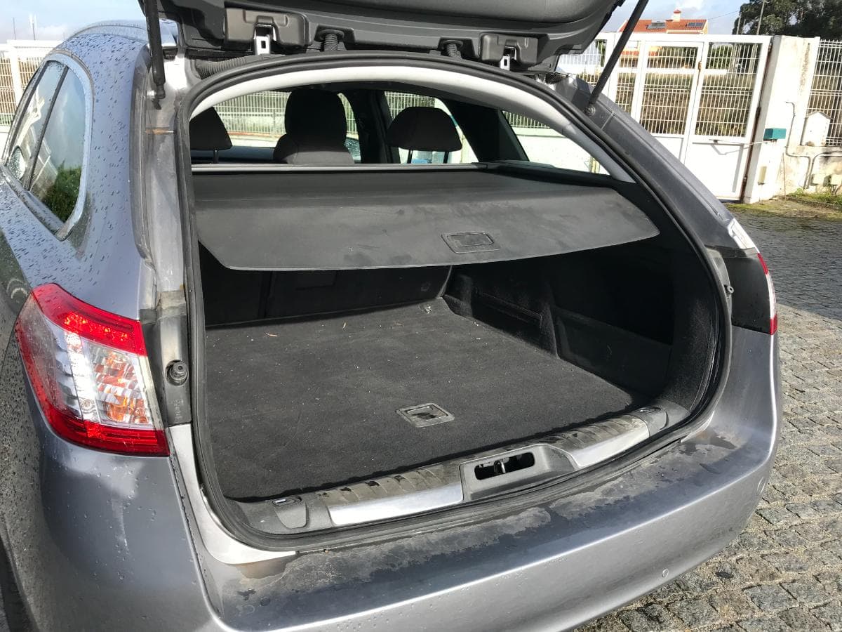 Peugeot 508 SW 1.6 BlueHDI · Ano 2015 — imagen 8