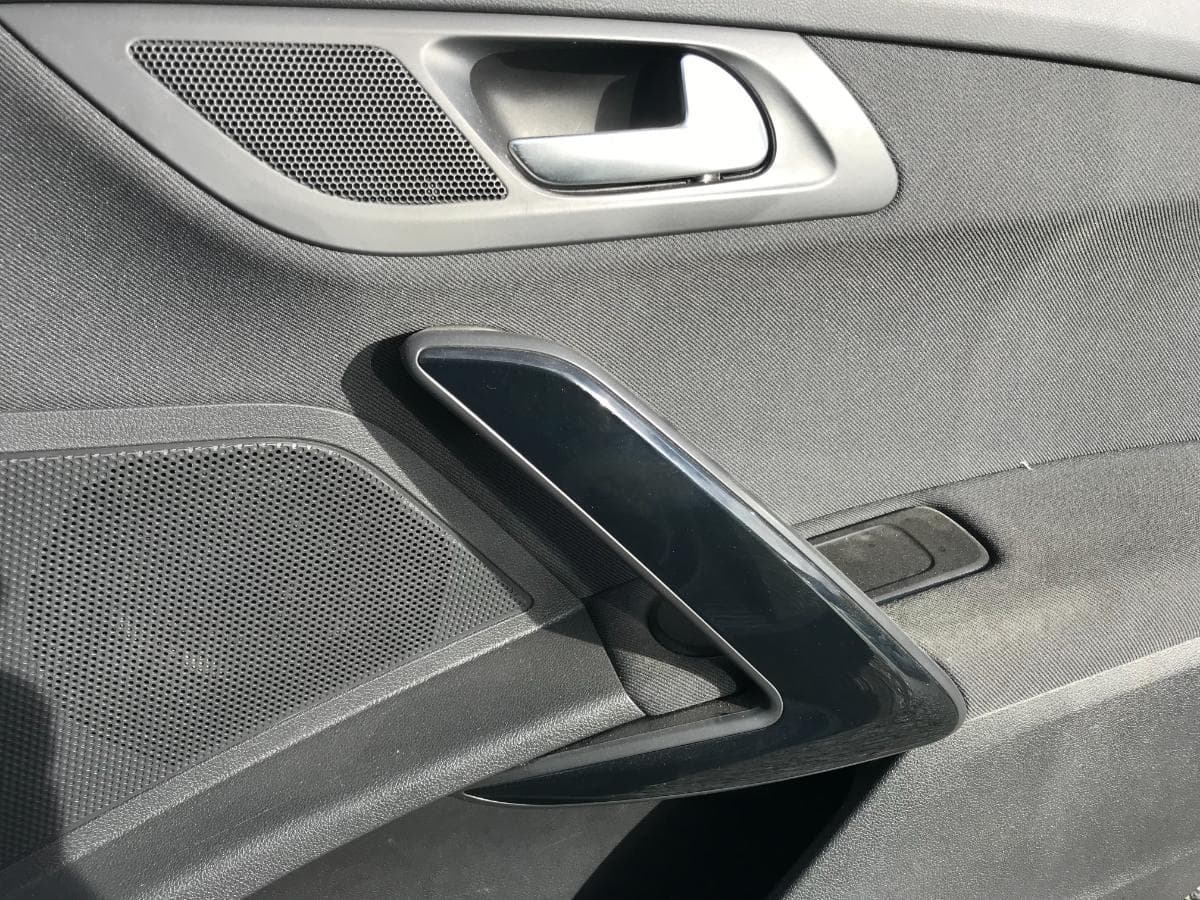Peugeot 508 SW 1.6 BlueHDI · Ano 2015 — imagen 22