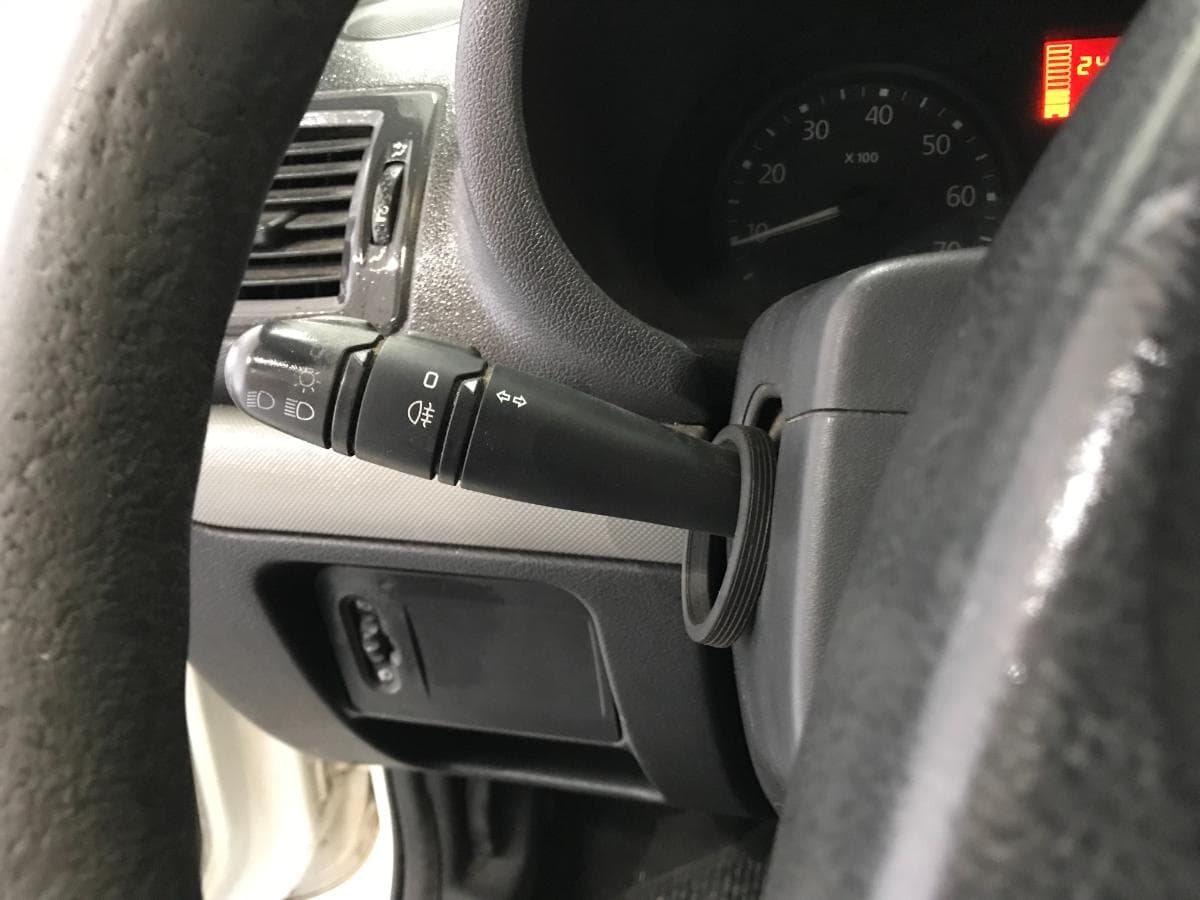 Renault Clio 1.5DCI · Ano 2008 — imagem 36