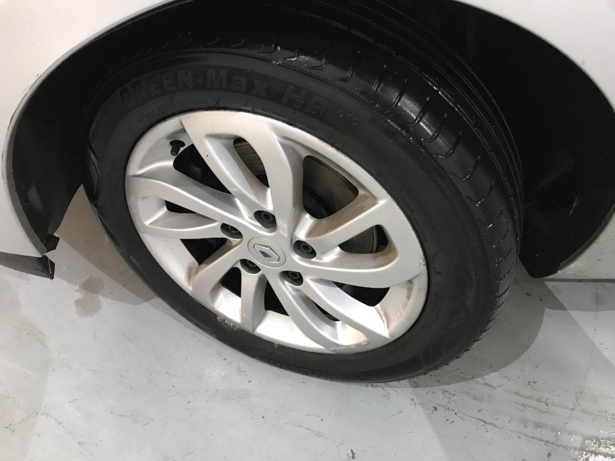 Renault Mégane 1.5DCI · Ano 2013 — imagen 17