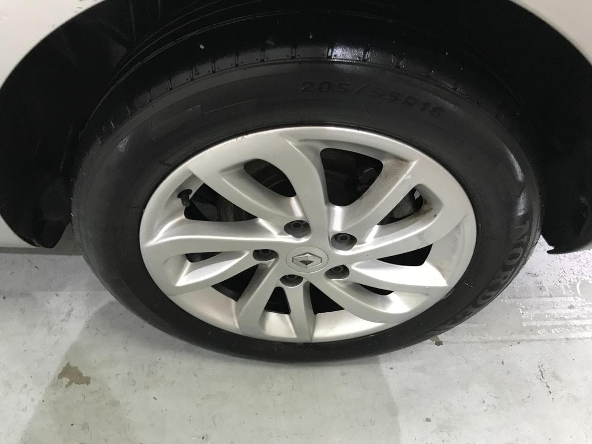 Renault Mégane 1.5DCI · Ano 2013 — imagen 19