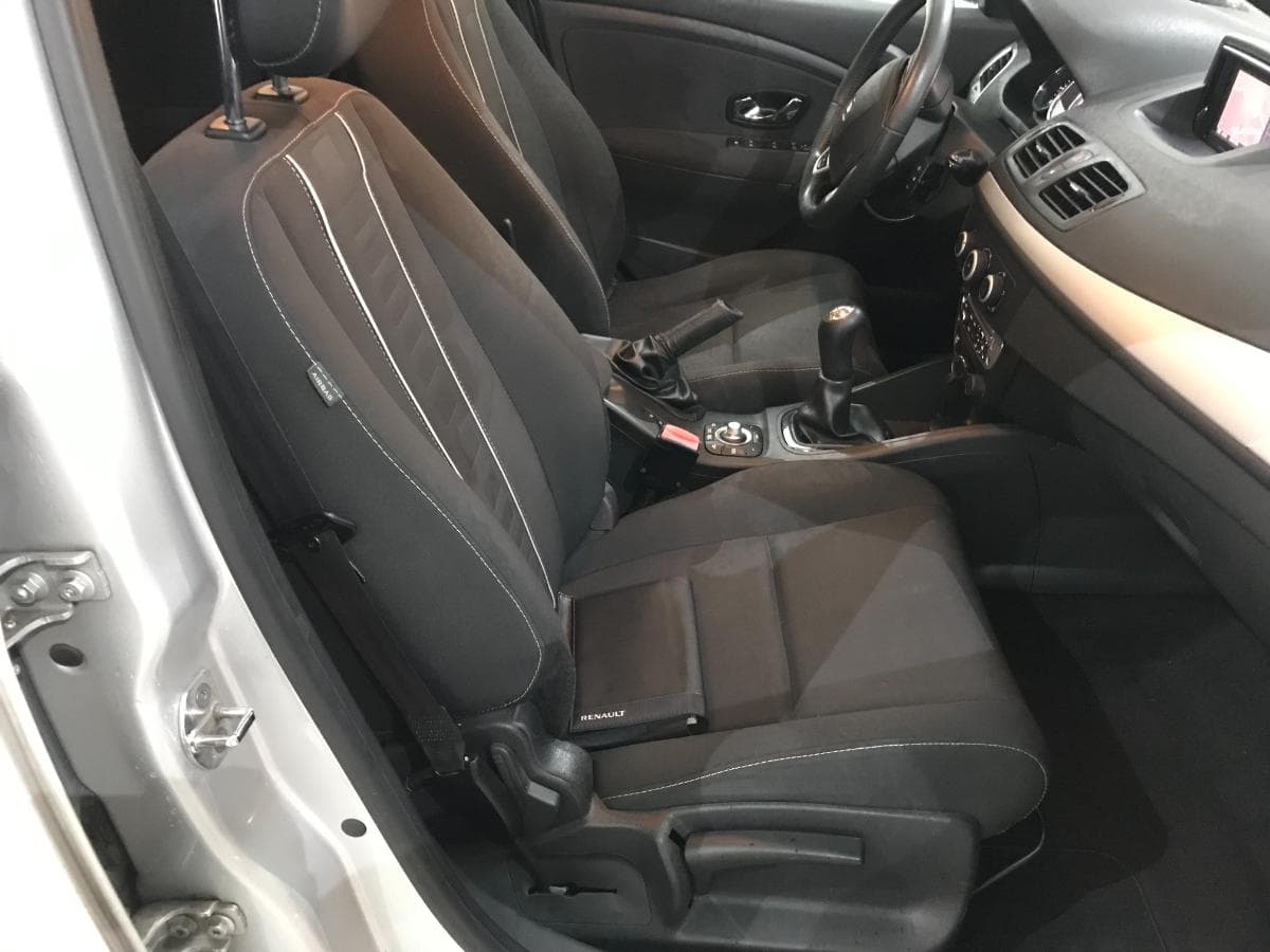 Renault Mégane 1.5DCI · Ano 2013 — imagen 24
