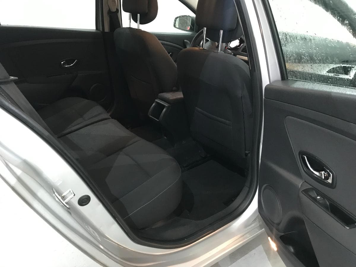 Renault Mégane 1.5DCI · Ano 2013 — imagen 28
