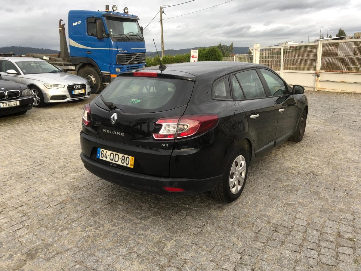 Renault Mégane 1.5DCI · Ano 2011 — imagen 6