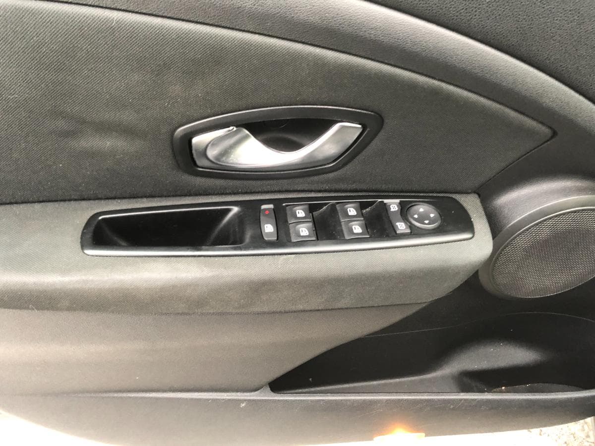 Renault Mégane 1.5DCI · Ano 2011 — imagen 20