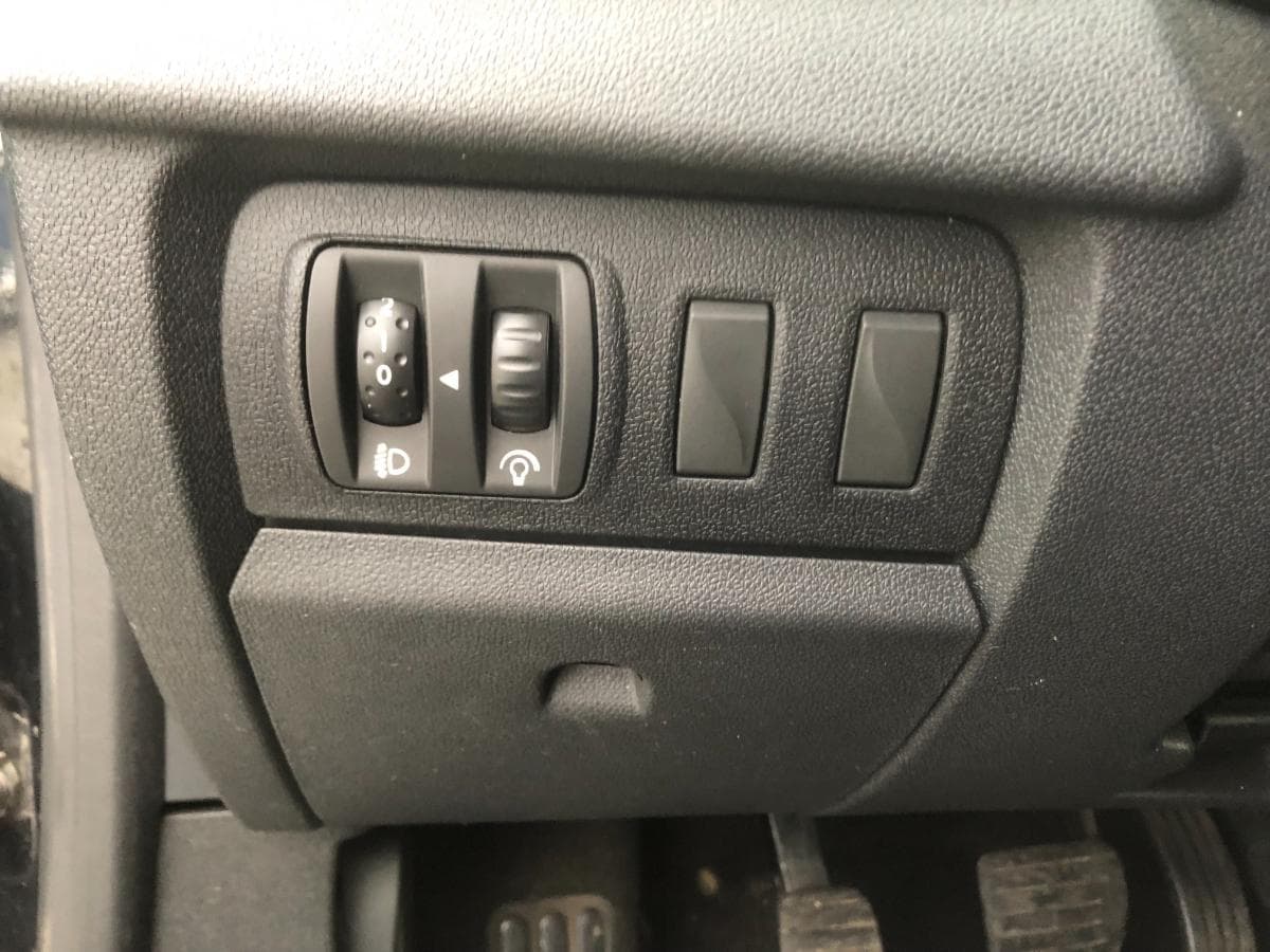 Renault Mégane 1.5DCI · Ano 2011 — imagen 28