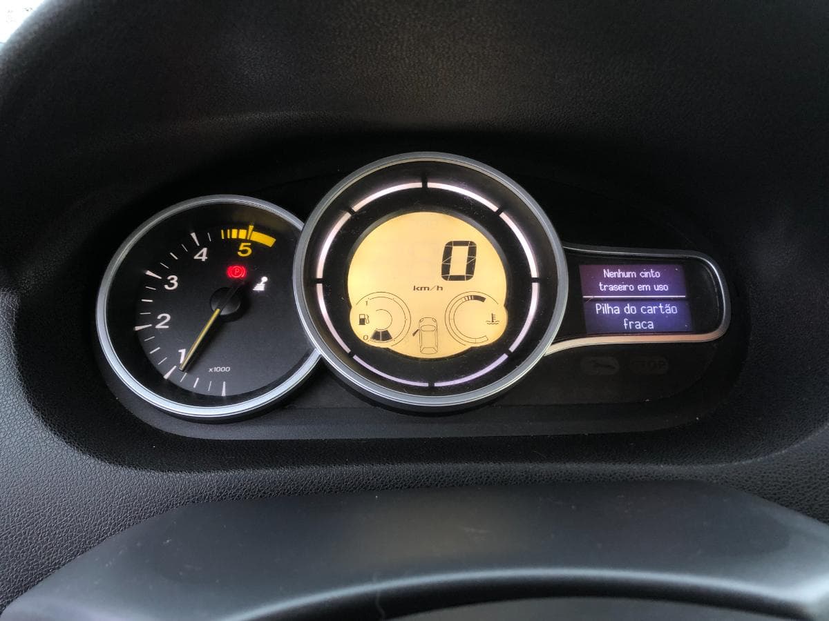 Renault Mégane 1.5DCI · Ano 2011 — imagen 29