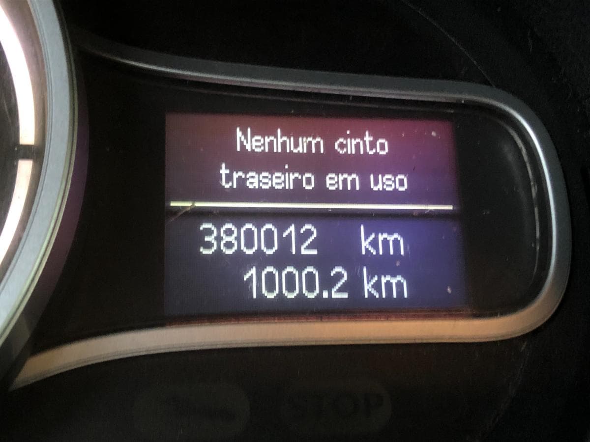 Renault Mégane 1.5DCI · Ano 2011 — imagen 32