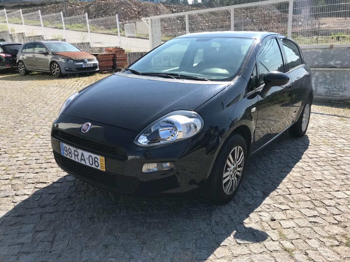 Fiat Punto 1.2 · Ano 2016 — imagen 2