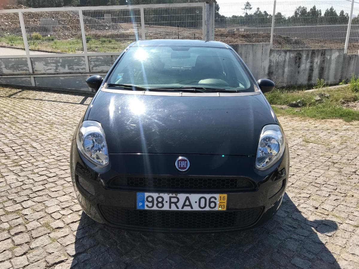 Fiat Punto 1.2 · Ano 2016 — imagen 3