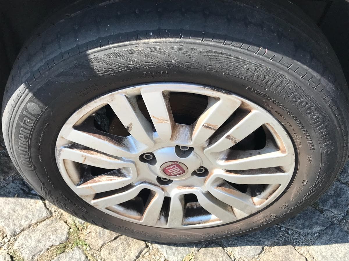 Fiat Punto 1.2 · Ano 2016 — imagen 19