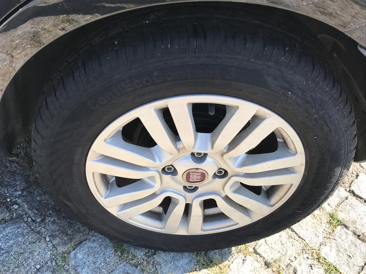 Fiat Punto 1.2 · Ano 2016 — imagen 20