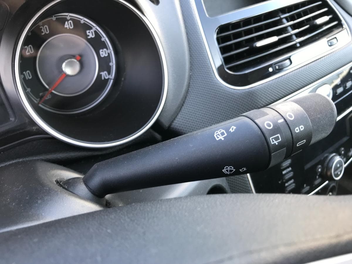 Fiat Punto 1.2 · Ano 2016 — imagen 38