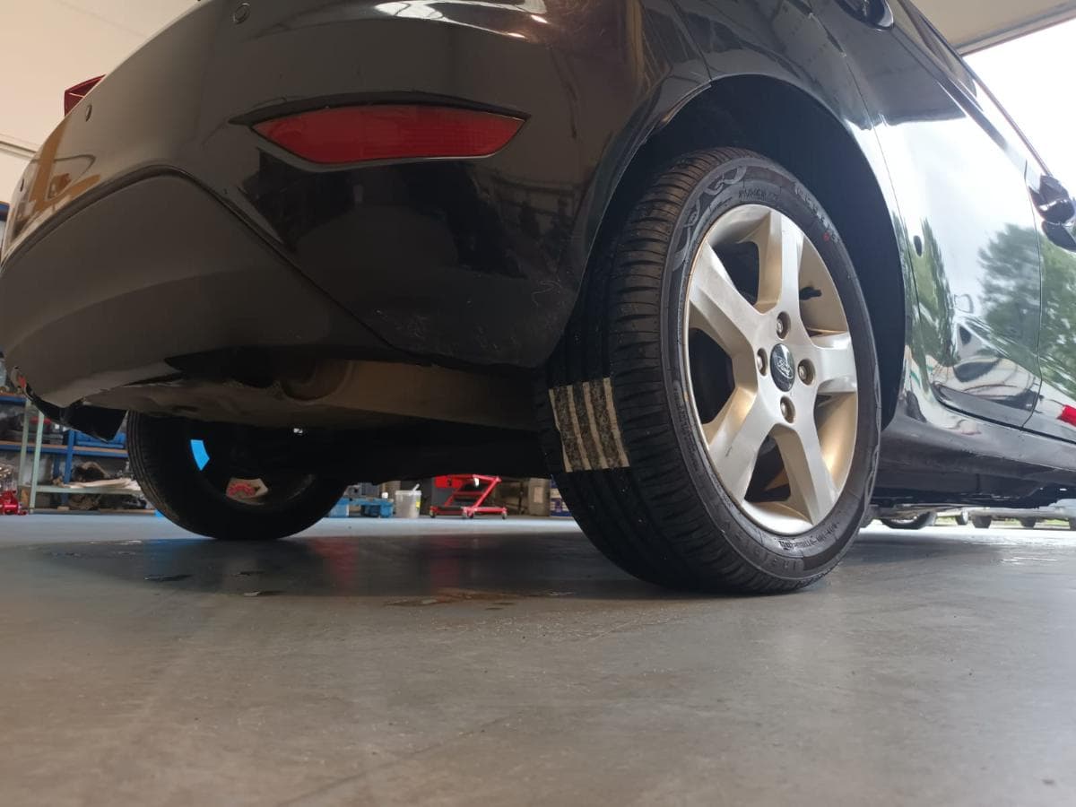 Ford Fiesta 1.4 TDCi · Ano 2009 — image 15