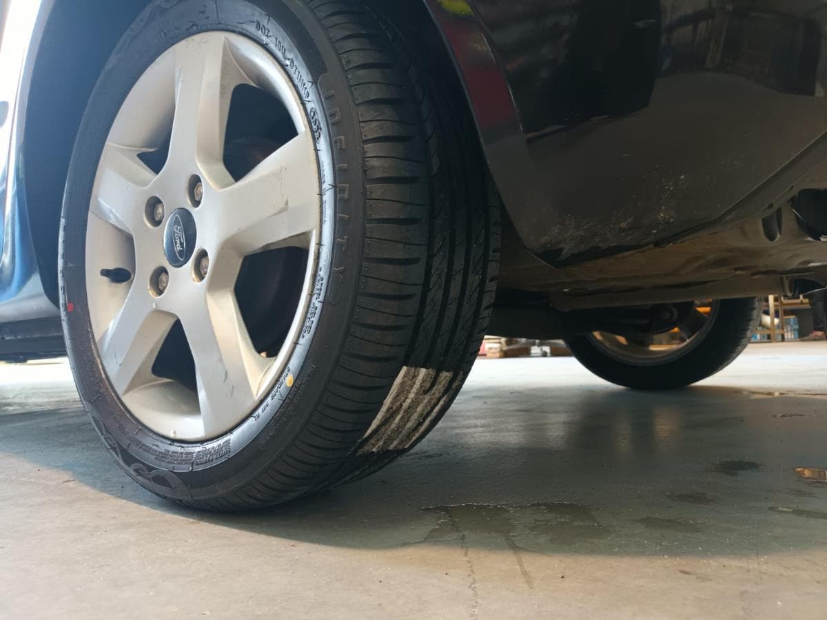 Ford Fiesta 1.4 TDCi · Ano 2009 — image 17