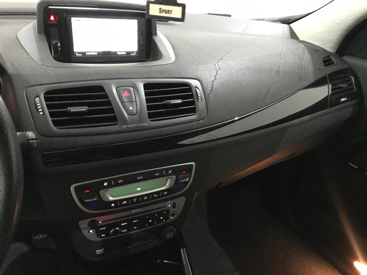 Renault Mégane 1.5DCI · Ano 2013 — image 29
