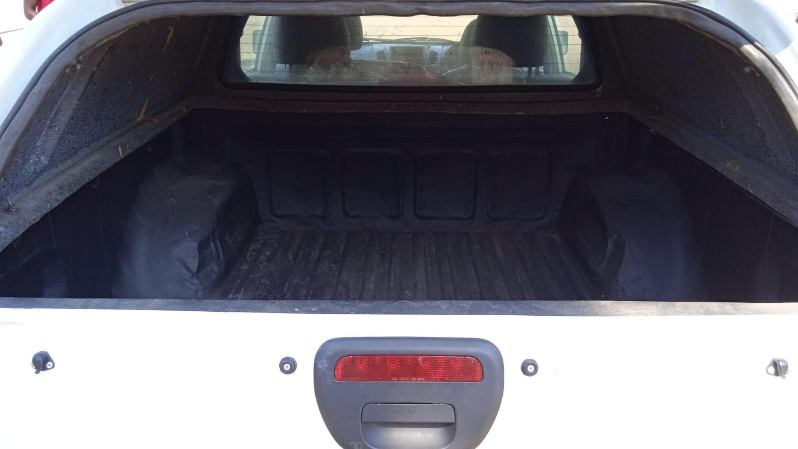 Mitsubishi L200 · — imagem 7