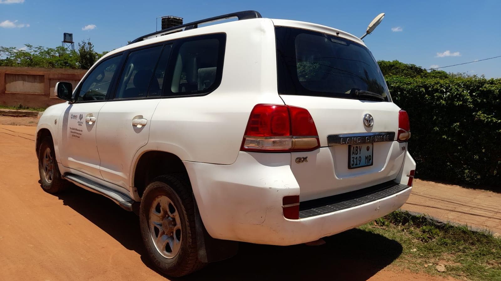 Toyota Land Cruiser · — imagem 3