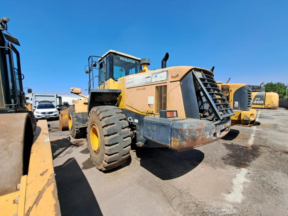 Pá Carregadoras de Pneus KOMATSU · Viana — image 3