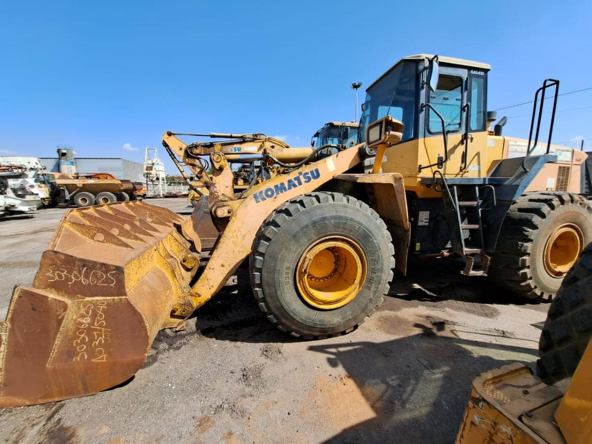 Pá Carregadoras de Pneus KOMATSU · Viana — image 5