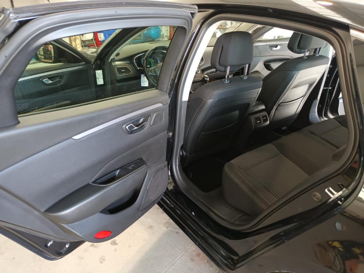 Renault Talisman RFD 1.5 DCI · Ano 2018 — imagen 29
