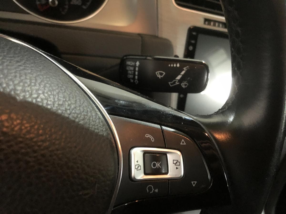 Volkswagen Golf 1.5 TDI· Ano 2014 — imagen 24