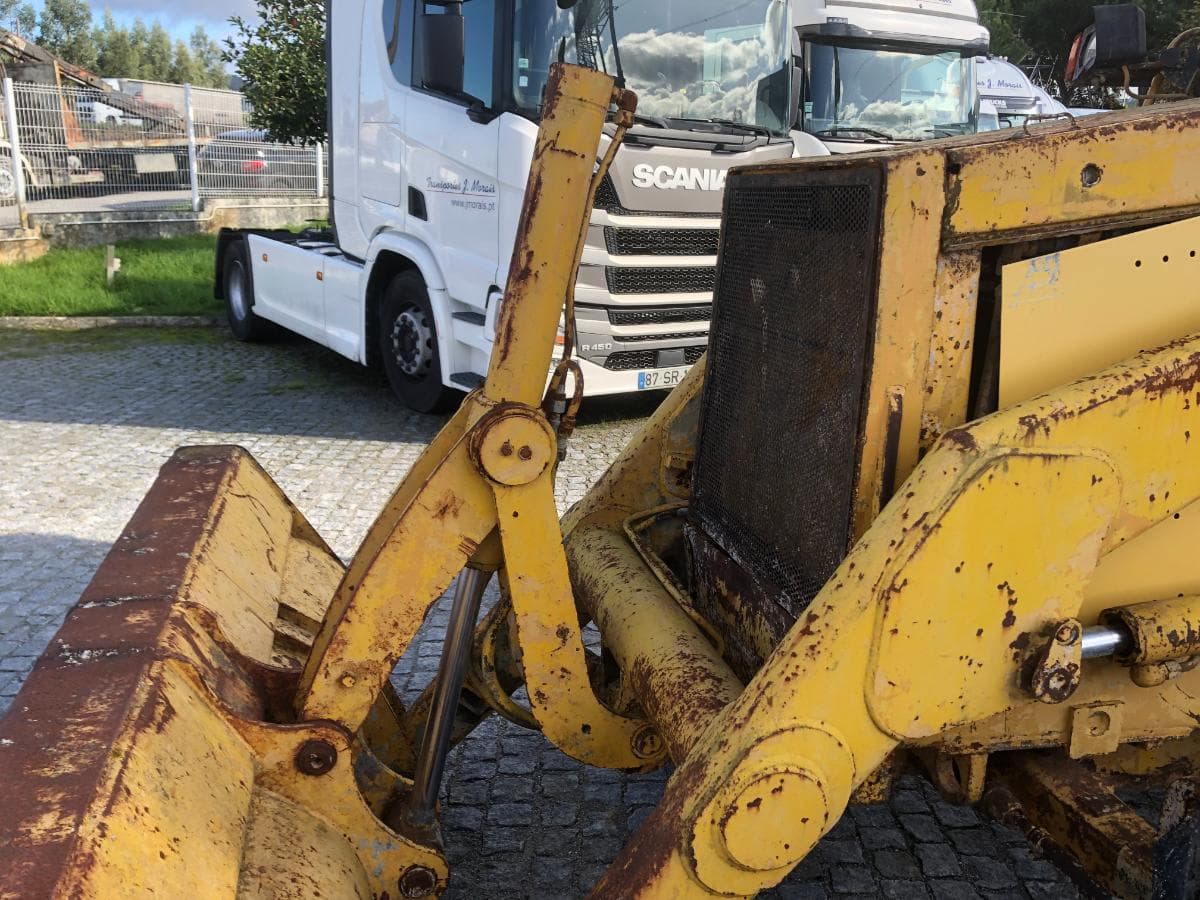 Retroescavadora CAT 428-II 4x4 — imagen 6