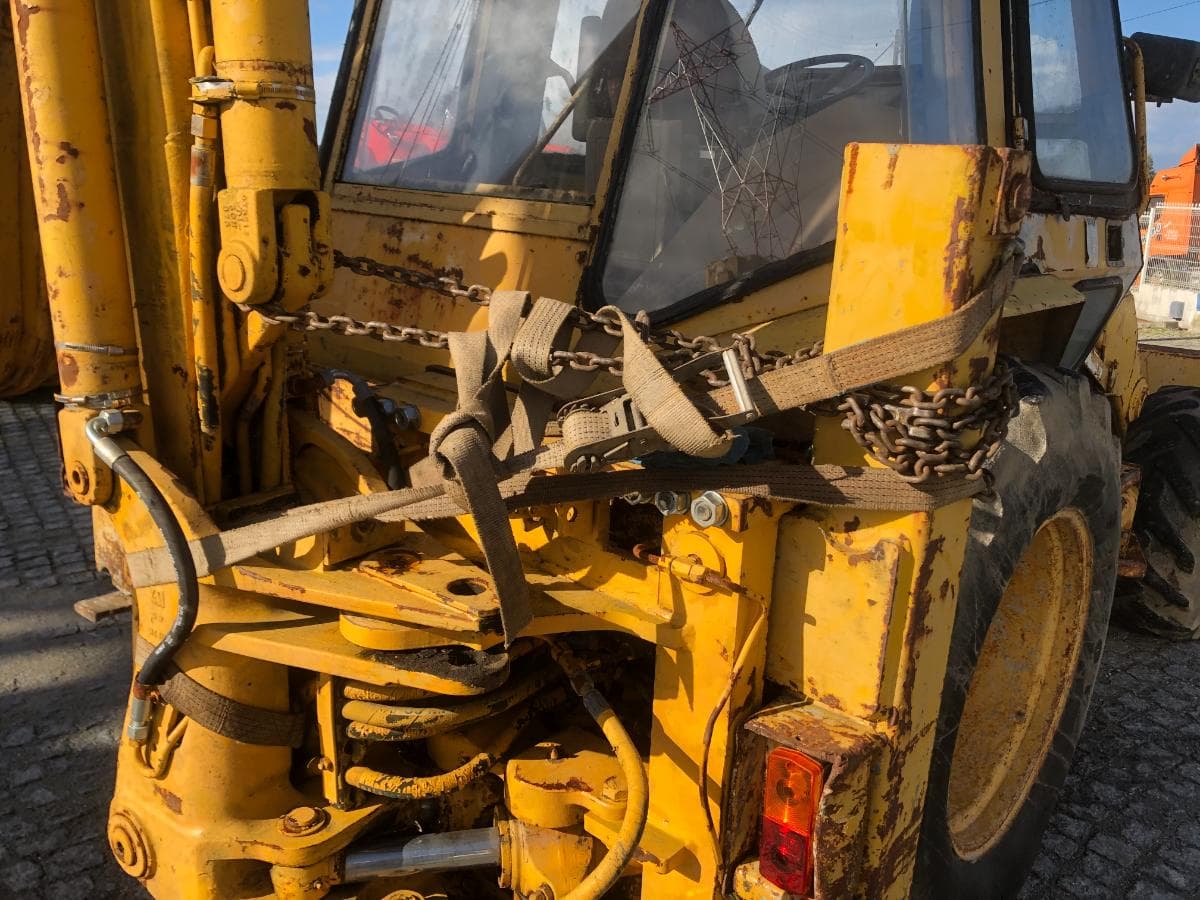 Retroescavadora CAT 428-II 4x4 — imagen 15