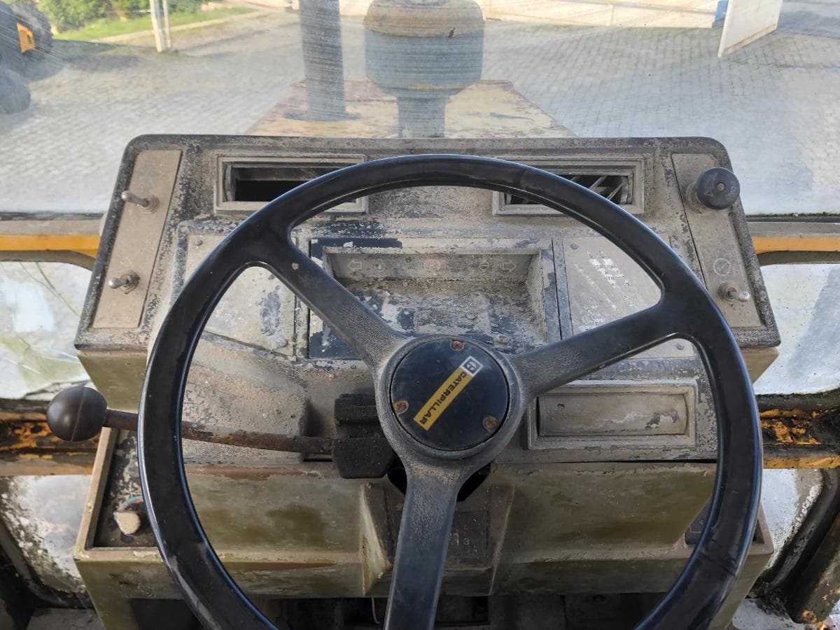 Retroescavadora CAT 428-II 4x4 — imagen 21