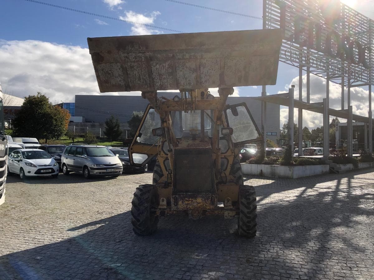 Retroescavadora CAT 428-II 4x4 — imagen 27