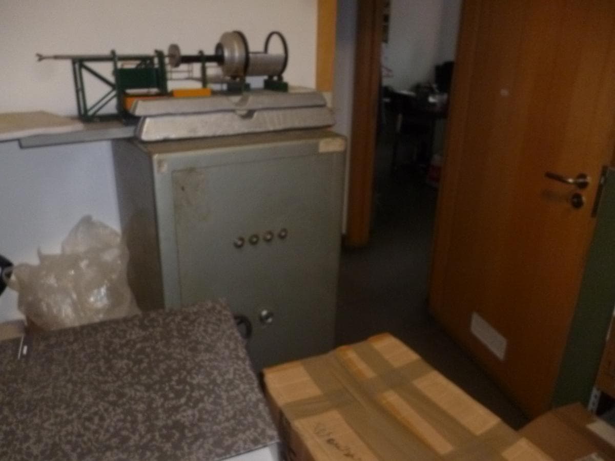 Estabelecimento Comercial · Transformação, reciclagem e refinação de alumínios e outros resíduos · Viana do Castelo — imagem 43