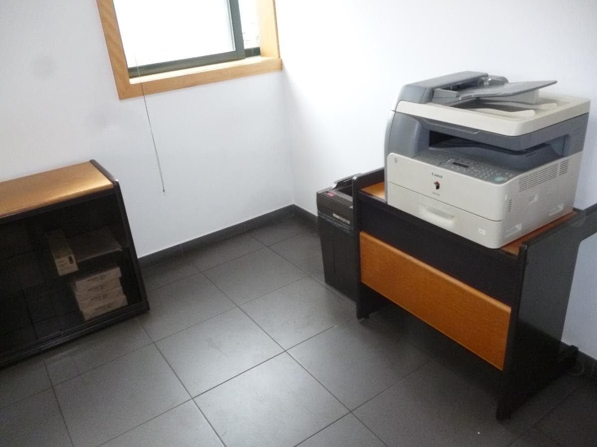Estabelecimento Comercial · Transformação, reciclagem e refinação de alumínios e outros resíduos · Viana do Castelo — imagem 46